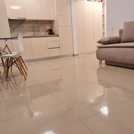 Brizza 9 Mamaia Nord